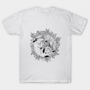 Fox synergy blackwork flash design T-Shirt